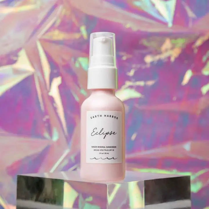 Earth Harbor Eclipse: Sheer Mineral Sunscreen SPF 30