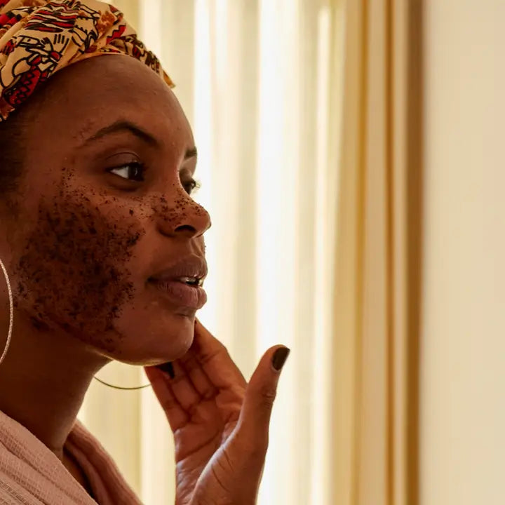 UpCircle Beauty Face Scrub with Coffee + Rosehip - Floral Blend for Sensitive Skin